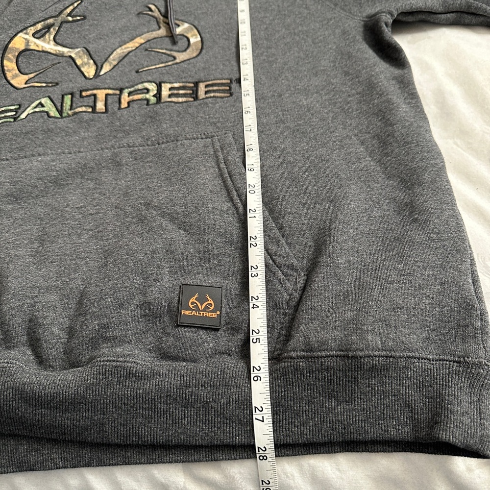 Realtree sweater - Picture 2 of 7